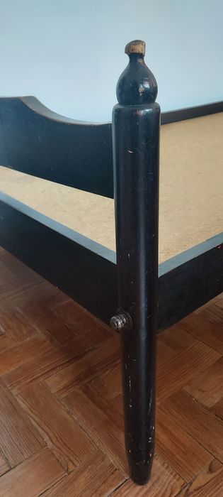 Cama olaio em bom estado