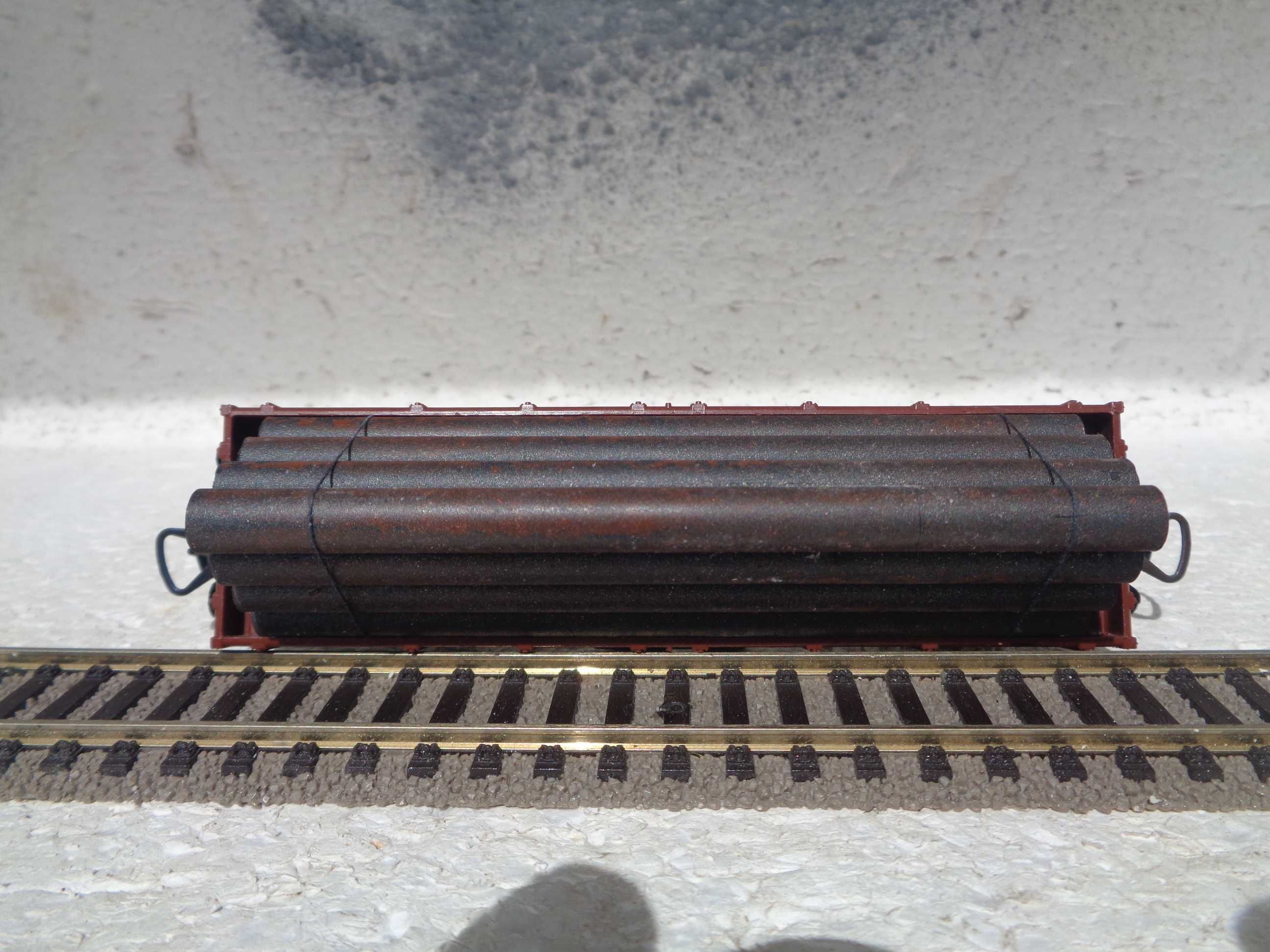 1:87 LIMA Vagão caixa aberta de transporte de tubos