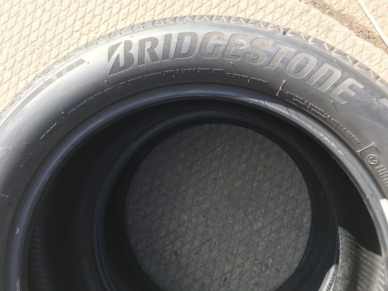 Літні шини 245/50 R19 BRIDGESTONE ALENZA 2шт