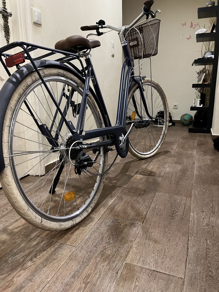 Bicicleta em bom estado com campainha+ luzes noturas