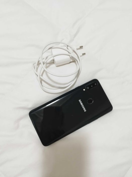 Telemóvel Samsung Galaxy A20s Desbloqueado