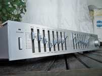 korektor equalizer Akai EA-G40, alu front, waga 5,1kg, 2 x 8 suwaków