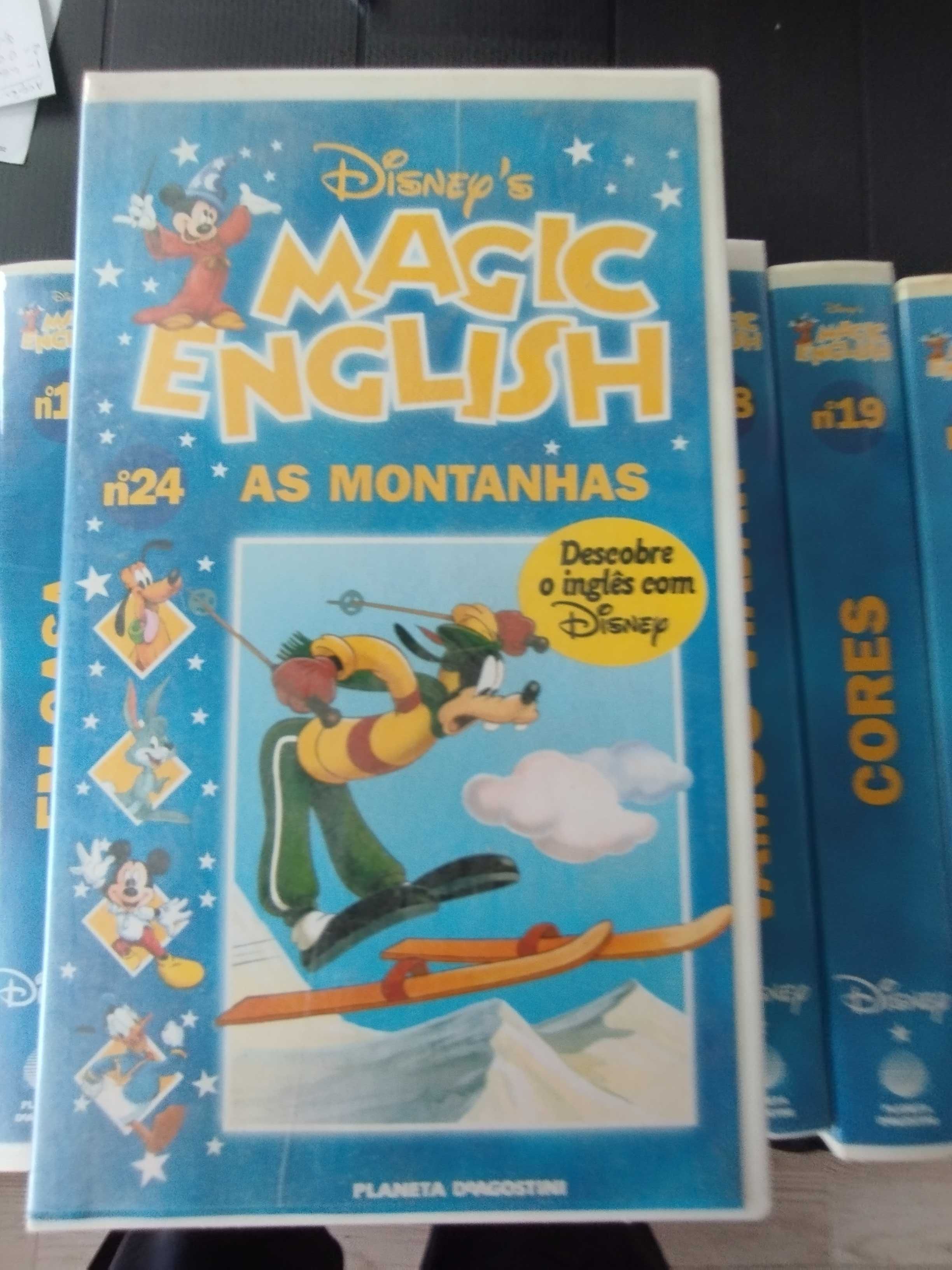 Cassetes VHS de curso de inglês Disney