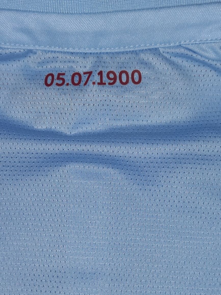 Koszula polo sportowa chłopięca z Umbro roz 140-146cm/11 lat