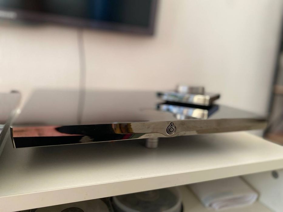 Продам hi-end усилитель Devialet 400