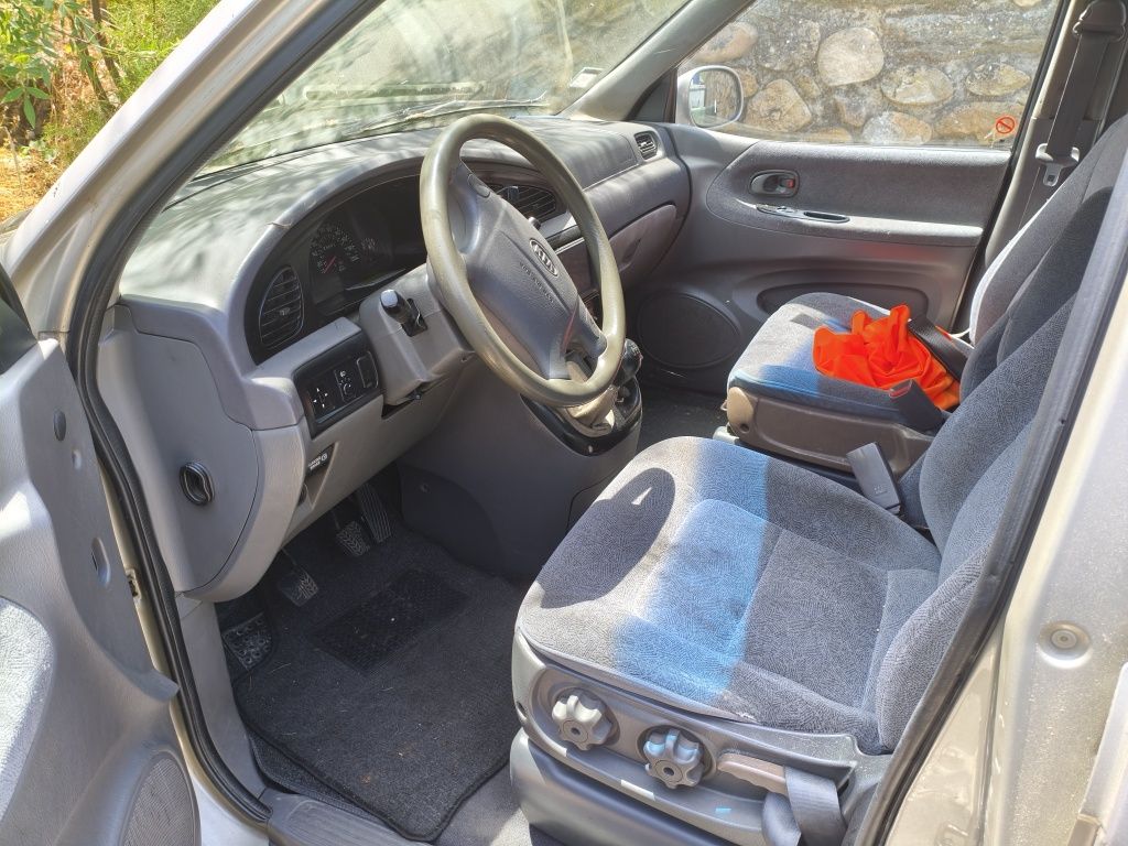 Vendo Kia carnival