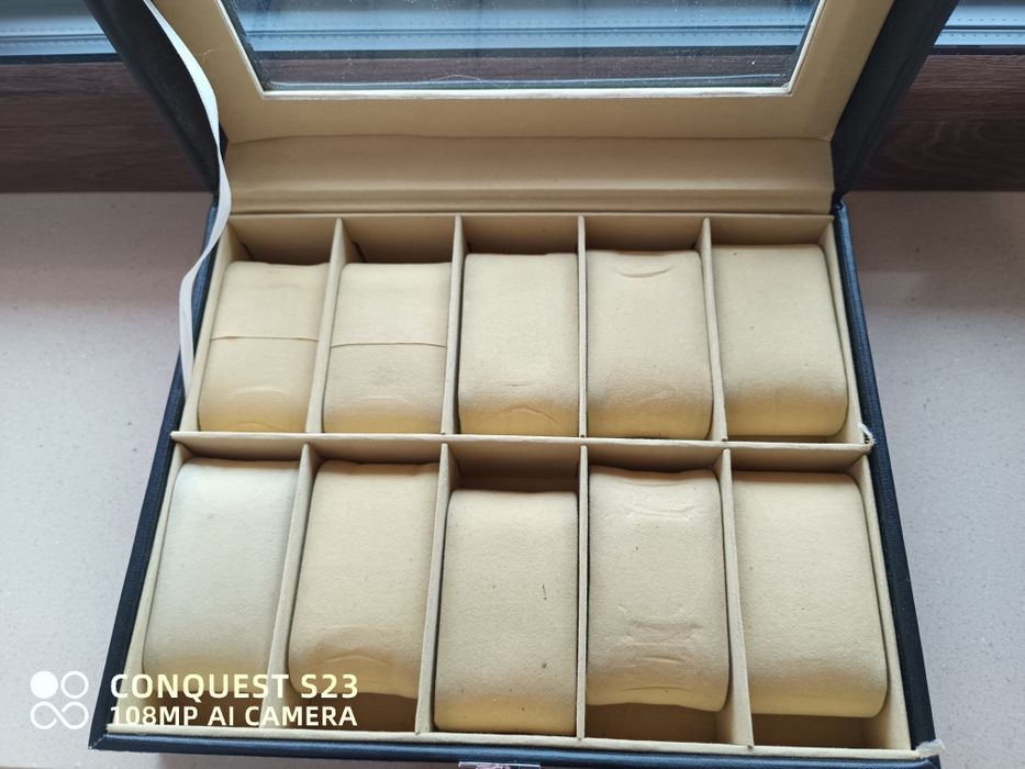 Pudełko do zegarków