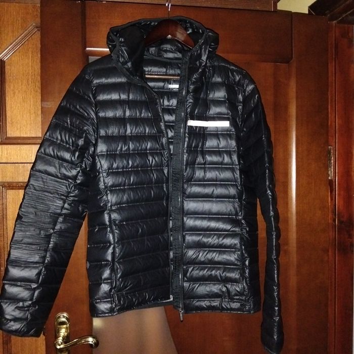 Жіноча куртка  пуховик Adidas terex розмір L