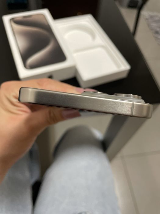 Iphone 15 pro max 512GB Natural Titanium com fatura e garantia