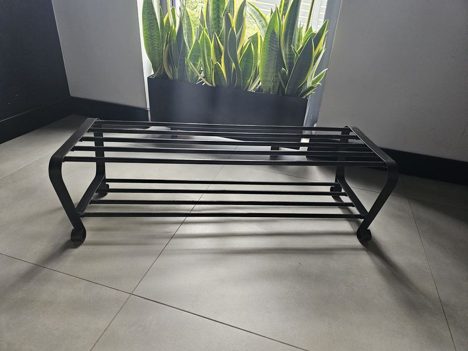 Metalowa półka na buty ikea
