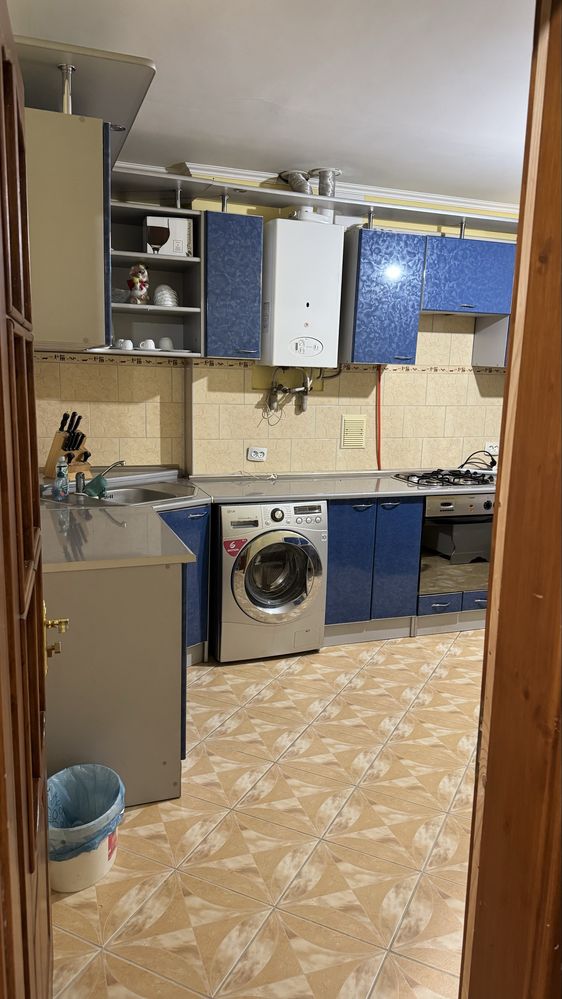 Продаж 3-х кімнатної квартири в м.Коломия