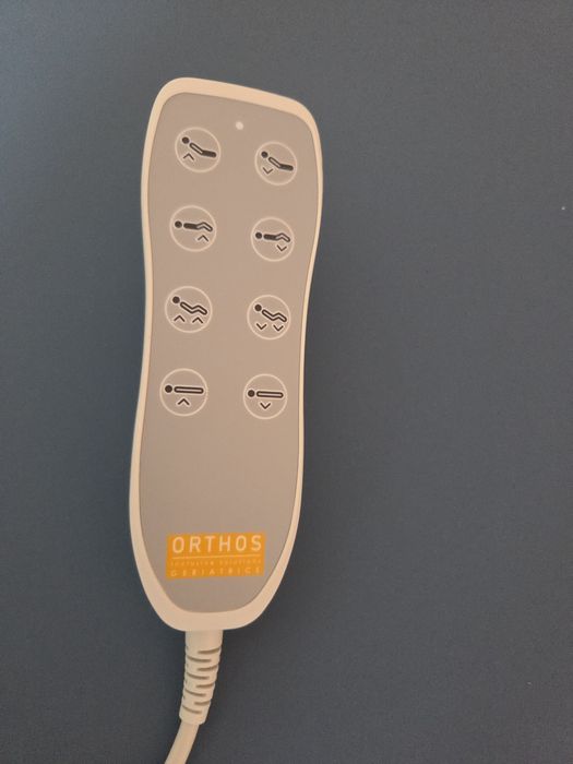 Cama Hospitalar Articulada Eléctrica NOVA