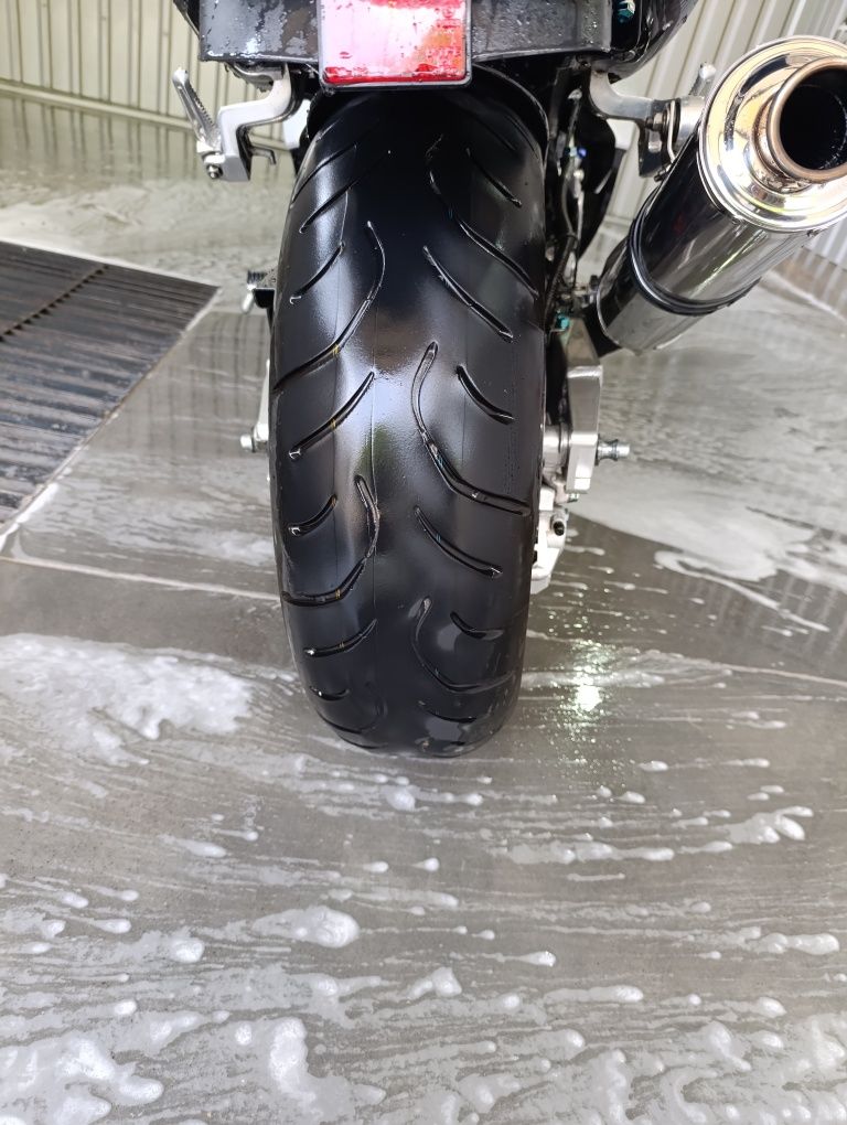 Ymaha YZF 1000r /