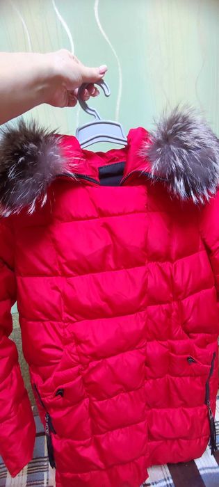 Пуховик зимовий . Одягався зовсім трішки