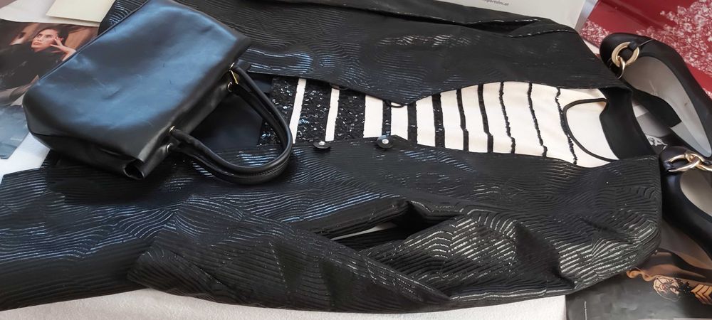 Wyjątkowa Okazja! Piękna Marynarka wizytowa Berlin