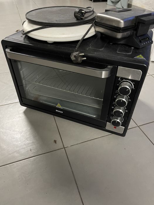 Forno + maquina de crepes e waffle