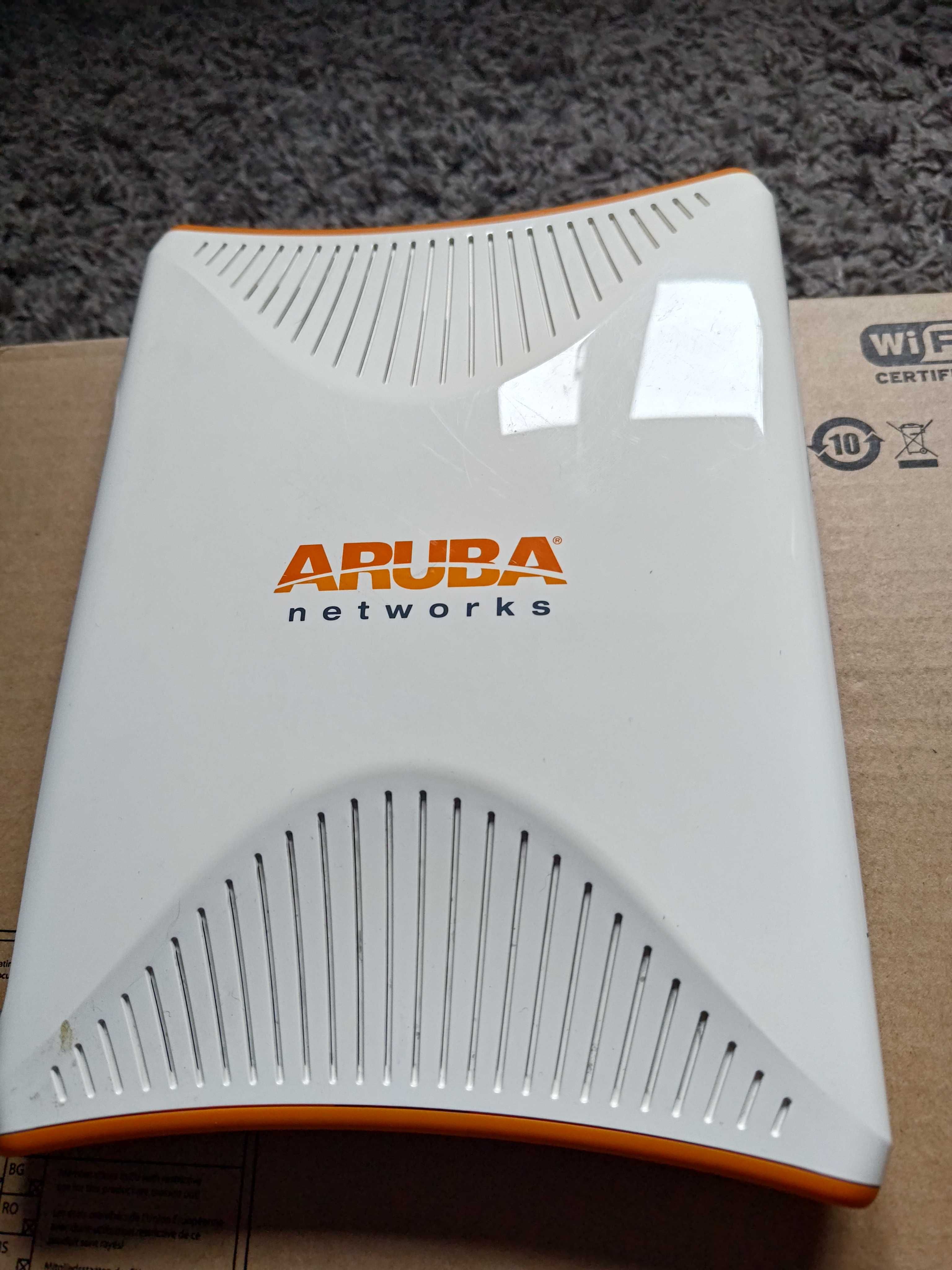 ### Router Aruba RAP-5WN ###
