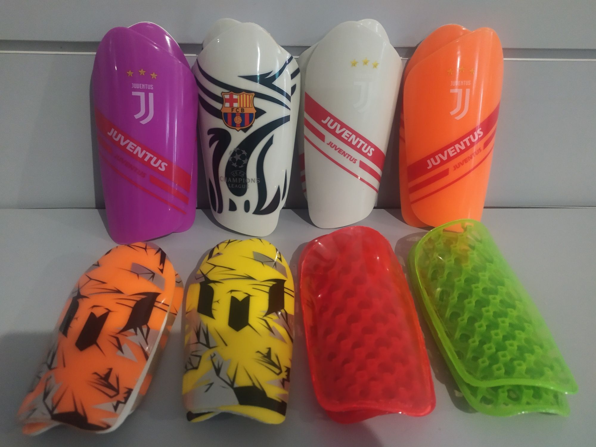 Щитки гетры перчатки футбольные детские щитки футбол