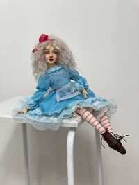 Інтерʼєрна лялька «Аліса»