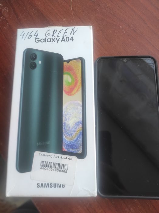 Samsung A04 б/у телефон
