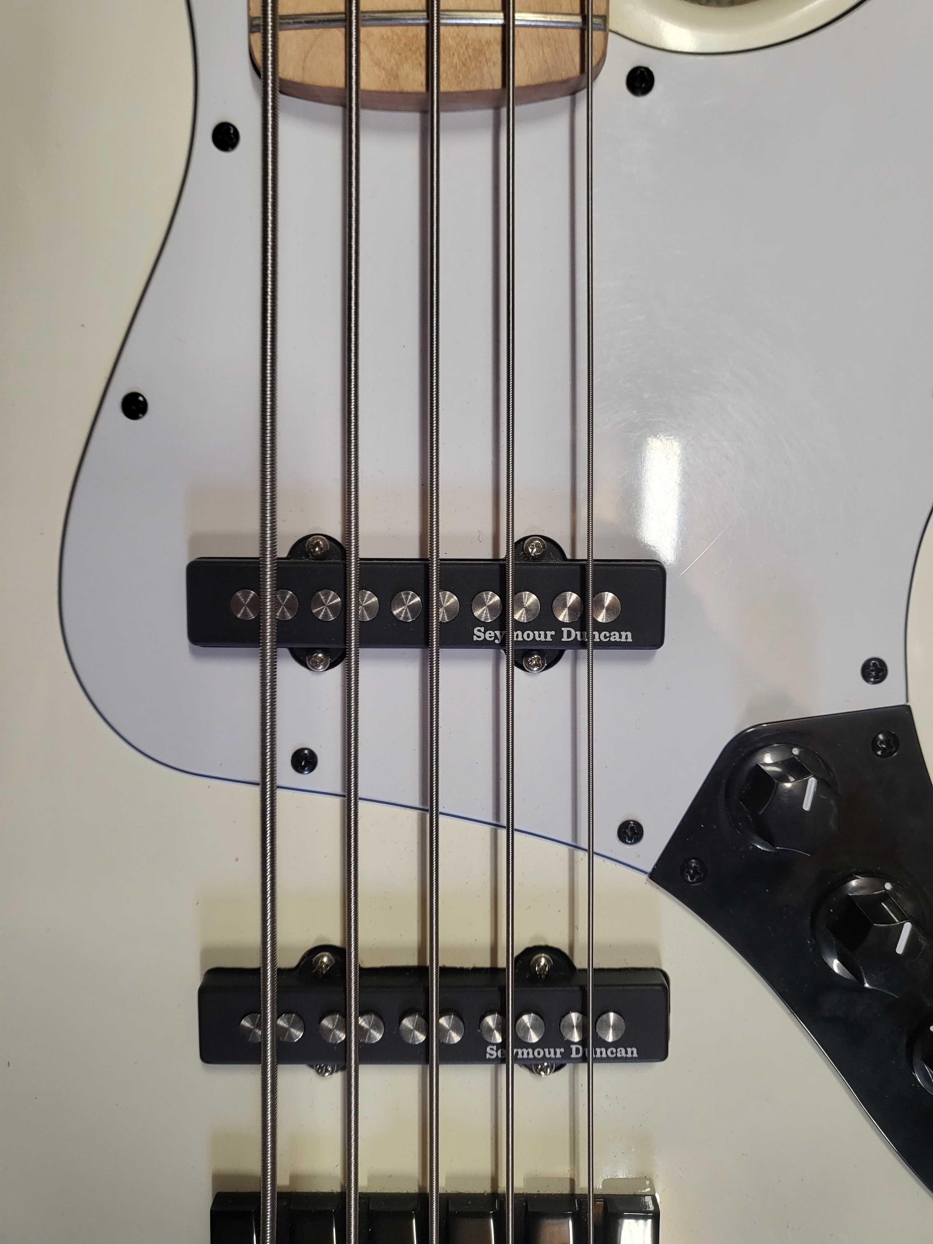 Gitara basowa jazz bass v affinity doinwestowana