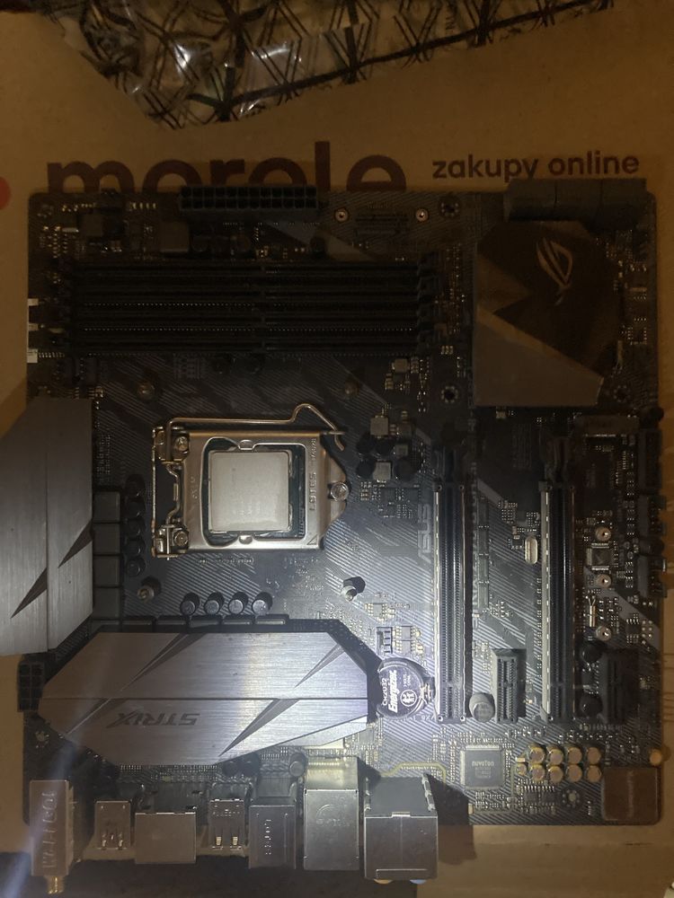Intel core i9 9900K F + 16gb RAM DDR4+ płyta główna Asus Z370G Gaming