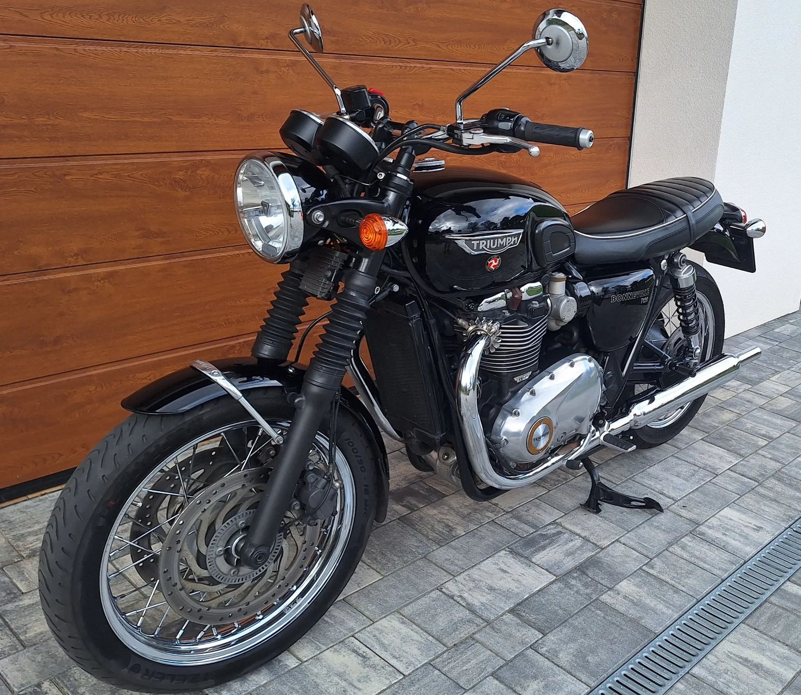 Triumph Bonneville Triumph Bonneville T120 2019 ABS zarejestrowany po serwisie