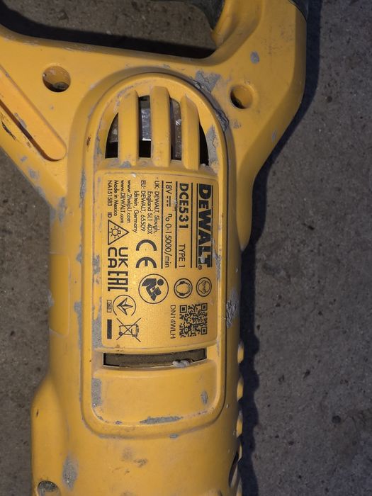 Wibrator do betonu DeWalt DCE531 18V