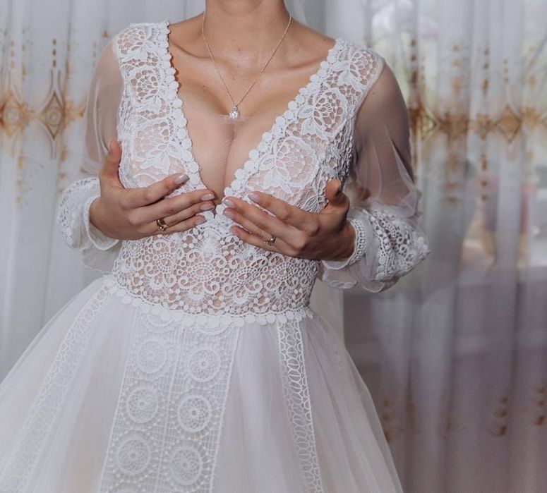 Sukienka ślubna tiul+Gipiura kolor perła 38