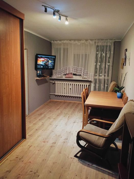 Mieszkanie na sprzedaż 44m², 3 pokoje ul.Budowlanych