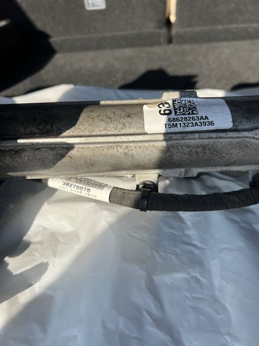 Продам Б/У рейку на джип гранд черокі WL 2023року