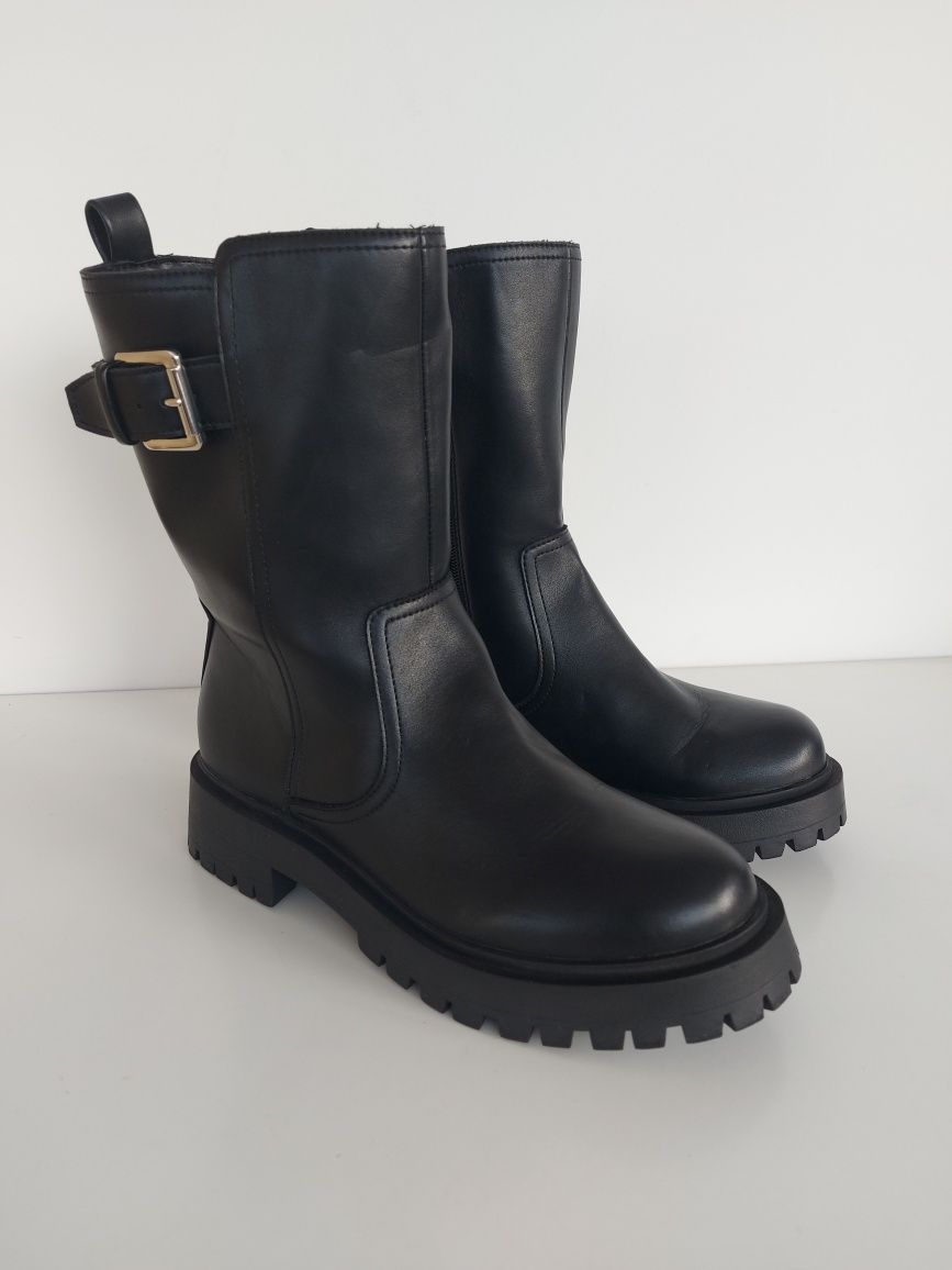 Buty damskie botki w rozmiarze 39