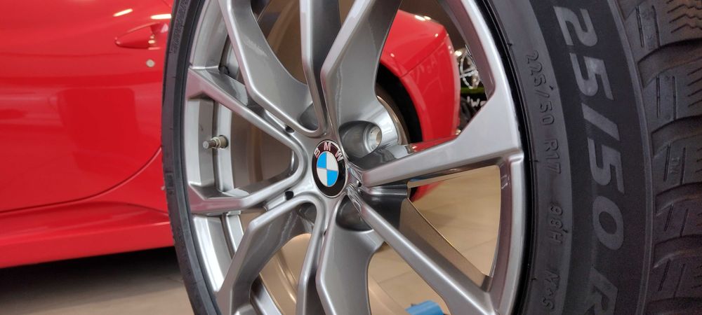 4 całe koła Felgi OEM 17" BMW G20 G21 PIRELLI 225/50R17 STYLING 776