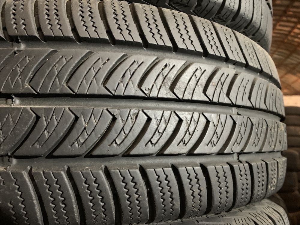 Шины б/у 205/65 R16C Continental VanCo Winter-2