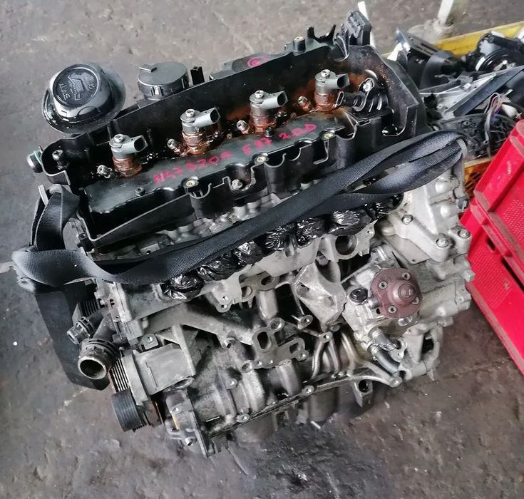 BMW 1 E87 E90 E91 10r 2.0 D SILNIK N47D20A goły