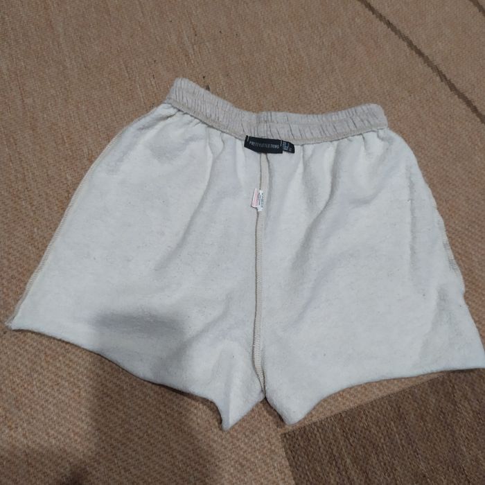 Krótkie spodenki damskie PrettyLittleThink r. 34/36