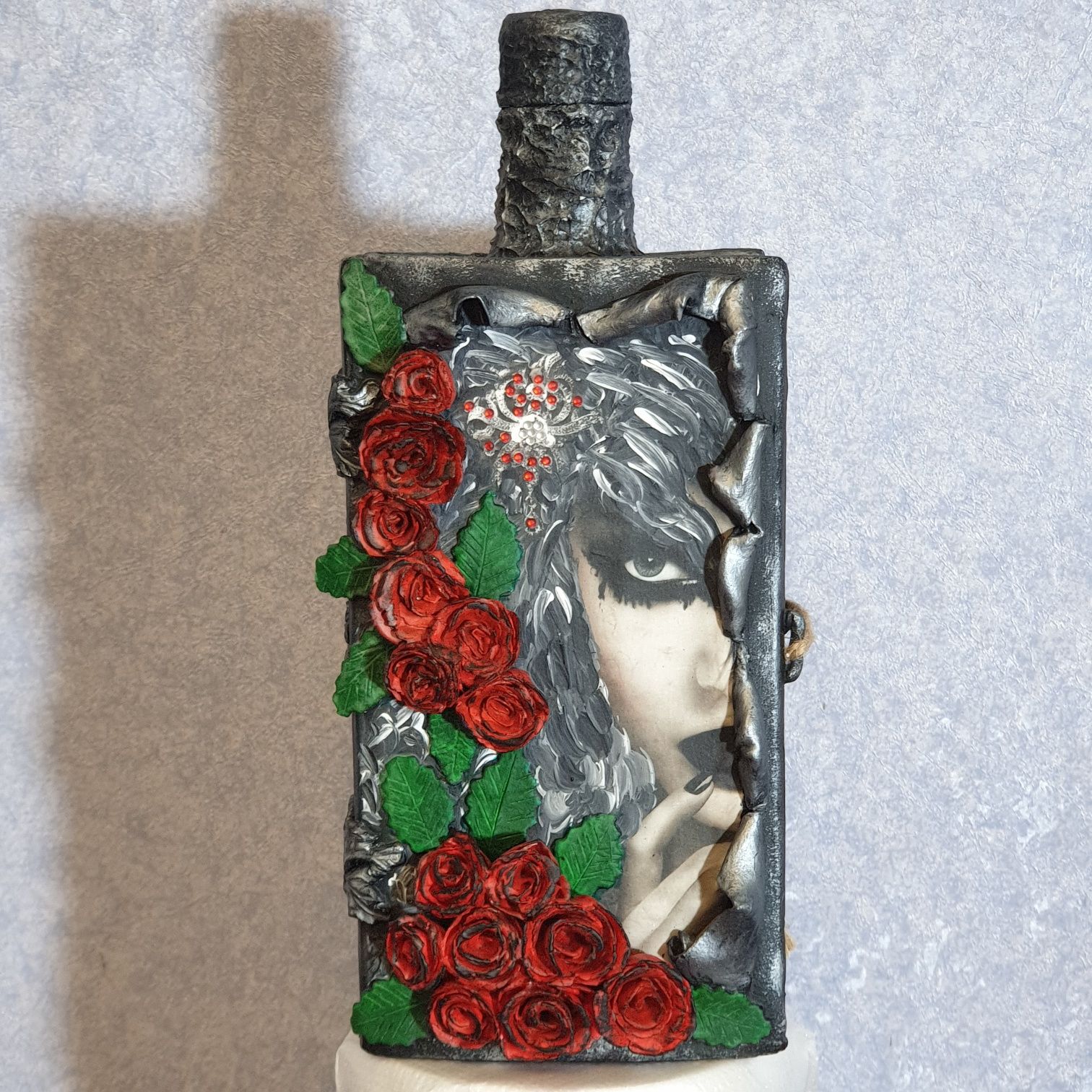 Пляшка подарункова декорована "Загадкова"