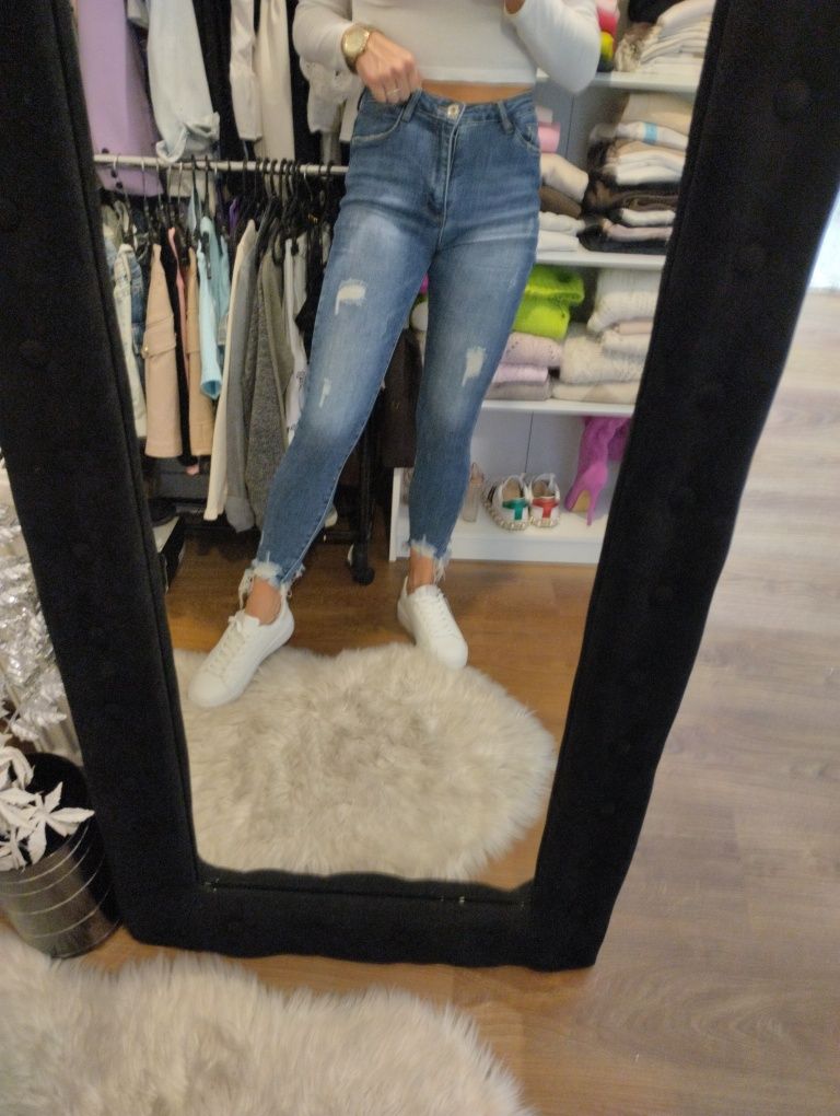 Spodnie jeans rurki