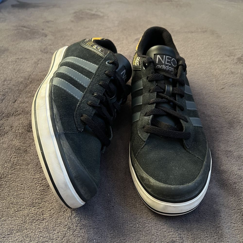 Чоловічі кросівки Adidas NEO. P. 44.