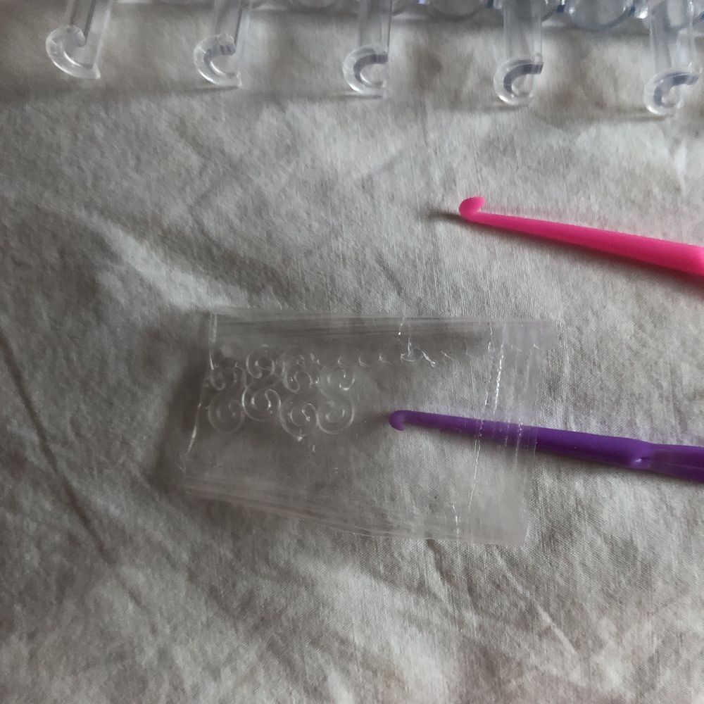 Equipamento para fazer pulseiras mais elasticos