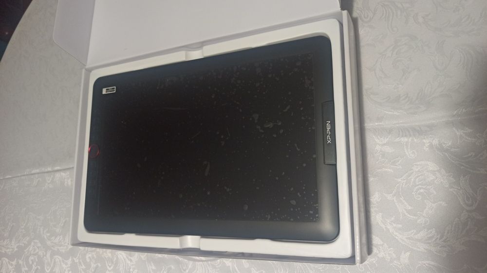 Tablet graficzny Model:Artist 15.6 Pro