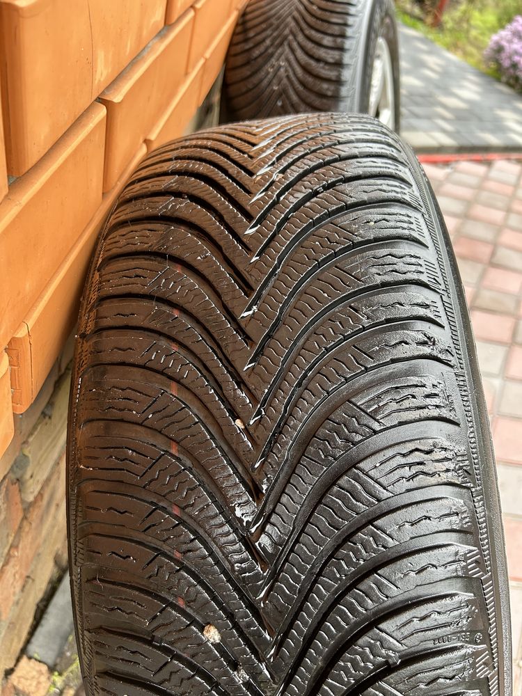 225/55/r16 зимняя резина Michelin на дисках, диски в сборе