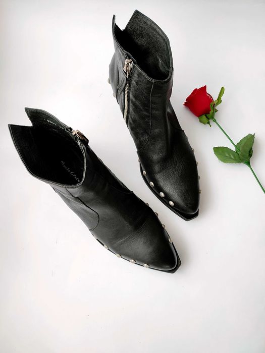 Стильні шкіряні напівчоботи черевики  Manila Grace, Італія оригінал