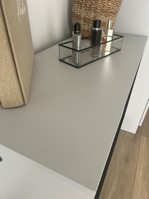 Stylowa Komoda jak Nowa