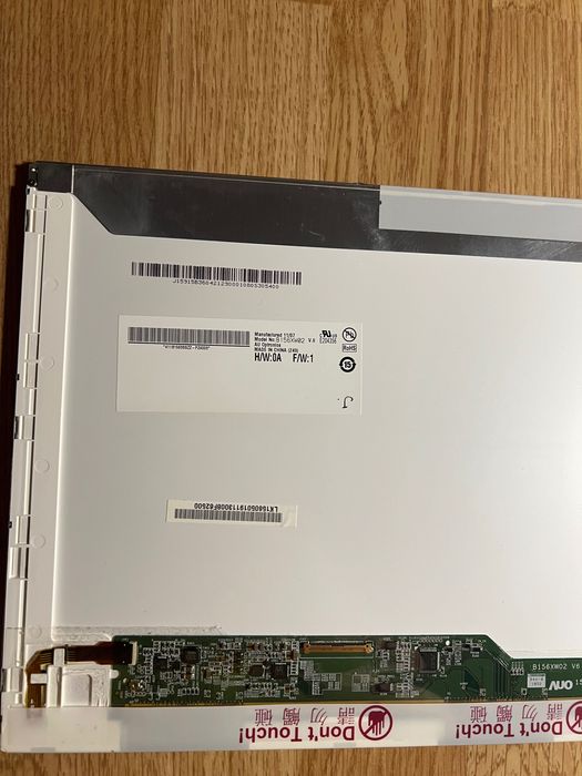 Матрица 15.6” led B156XW02,  LP156WH2 LP156WH4 в отличном состоянии