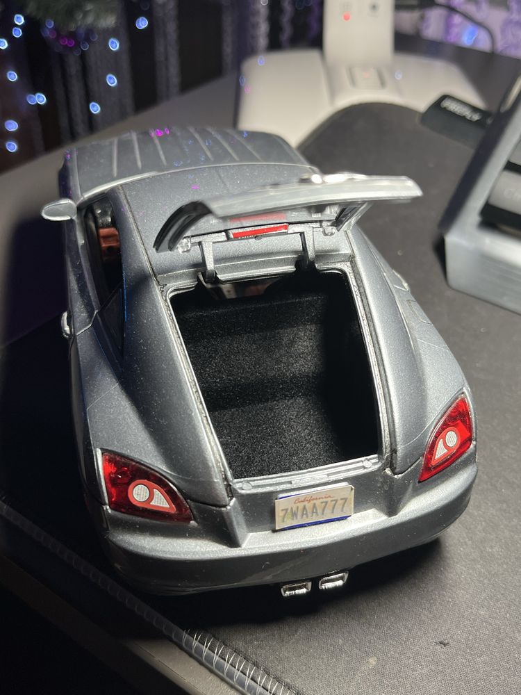 Miękkie wykończenie wnetrza modeli 1:24 1:18