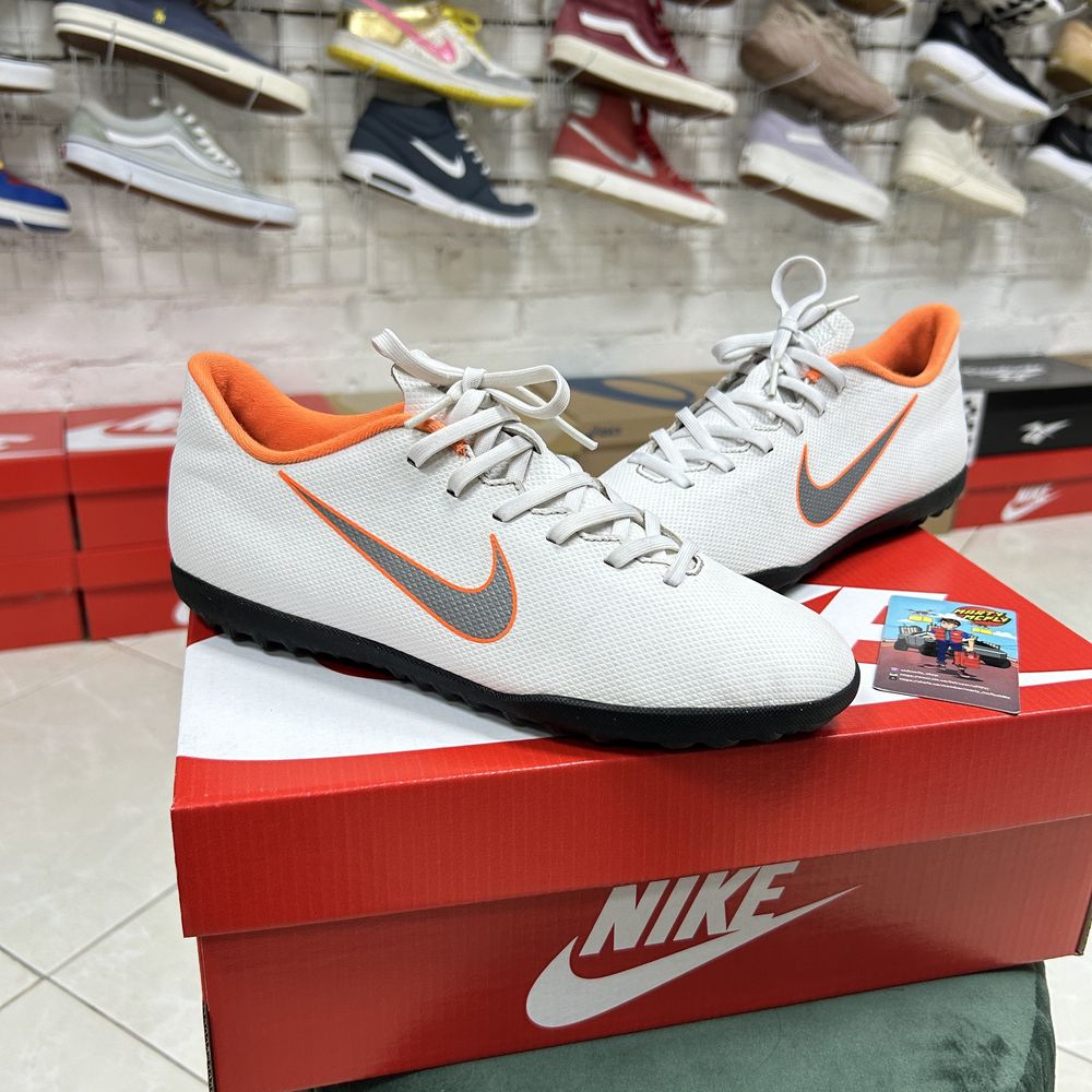 Підліткові Сороконіжки Nike Mercurial VaporX 12 оригінал 40 р білі бу