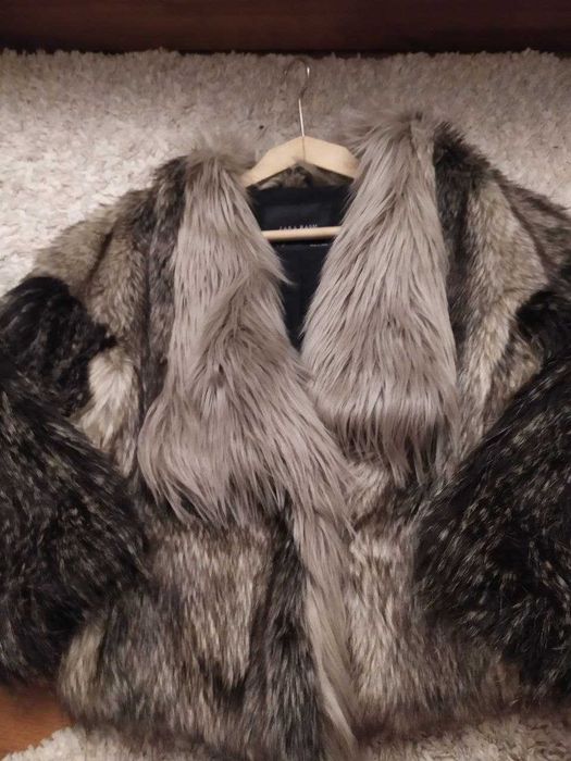 Жіноча шуба зі штучного хутра ZARA, коротка