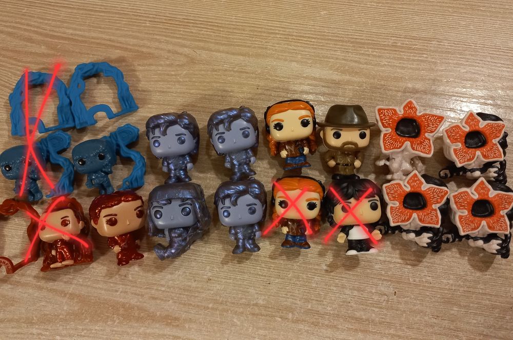 Іграшки кіндер джой дивні дива Stranger Things