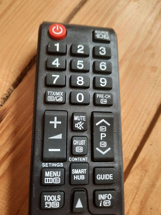 Nowy pilot do TV Samsung Lcd Led OLED Qled